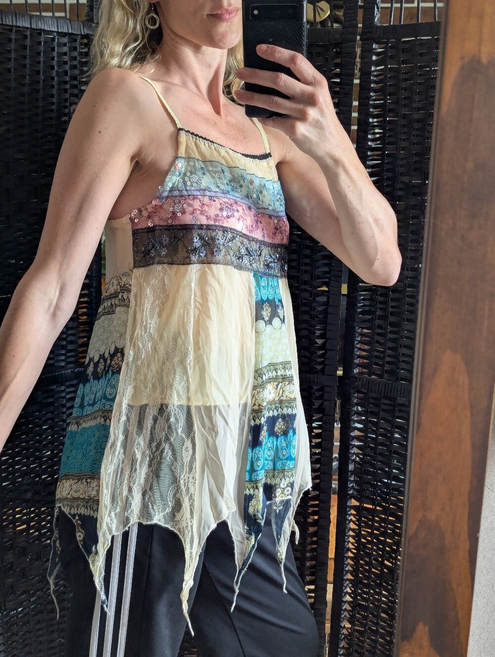 M-Lg Vintage y2k Boho Patchwork Lace Tank Top - sequin, handkerchief hemline